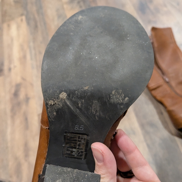 Decorative Brown Real Leather Knee-High Boots - Picture 3 of 4